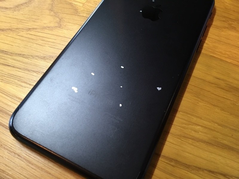 iPhone 7'nin Boyası Soyuluyor! iPhone 7'nin Boyası Soyuluyor!