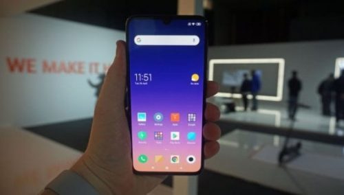 Xiaomi Mi9 Çentik Gizleme