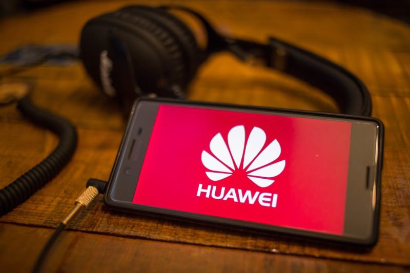 Amerika Huawei'yi Yasakladı Peki Huawei En Çok Neden Etkilenecek