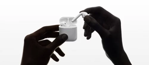 Kablosuz ve Pratik Kullanım: Apple AirPods 2. Nesil [400 TL]
